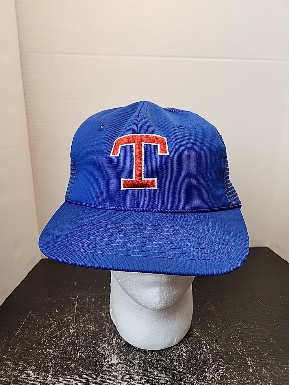 Vintage Texas Rangers Snapback Cap Hat Blue Embroidered Logo Trucker Baseball